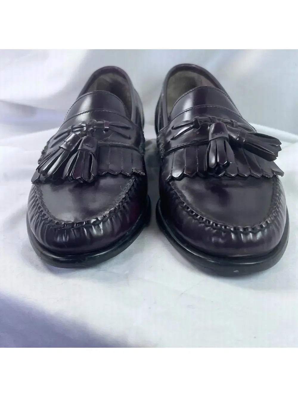 G.H. Bass and Co. Jeffrey Men’s 9M Burgundy Leather Slip Tassel LoafersShoes EUC
